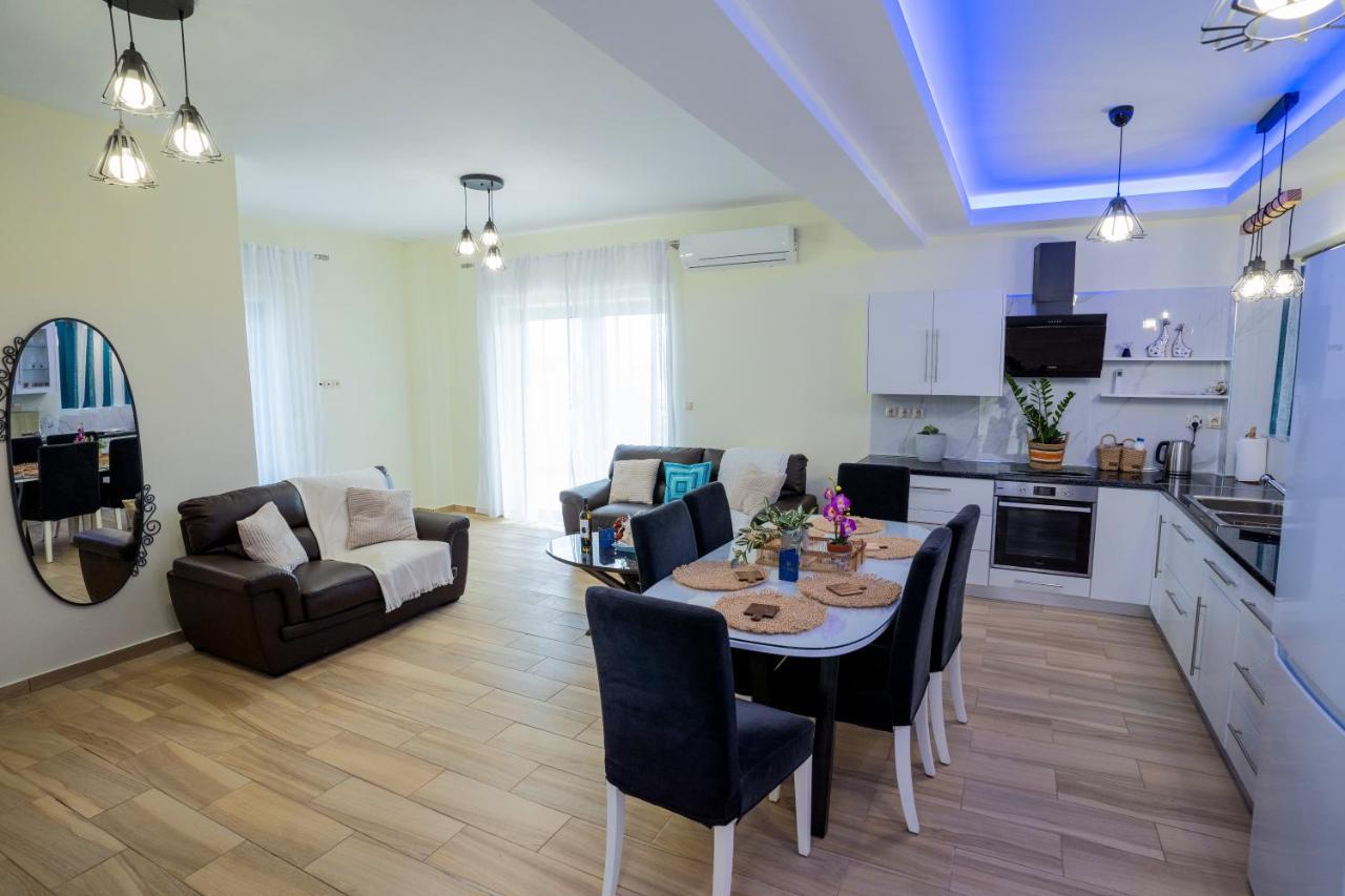 Ocean View Villa คิเนตา ภายนอก รูปภาพ
